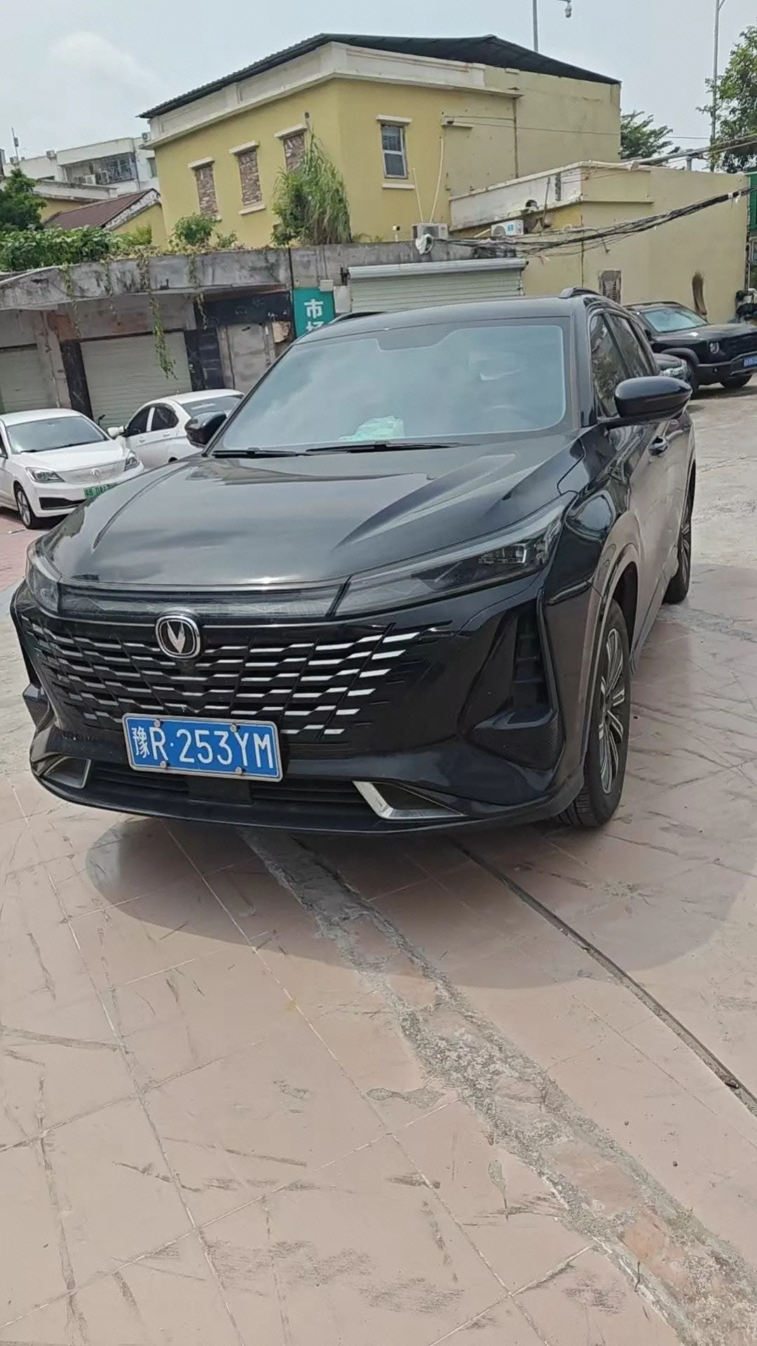 Open image lightbox: ChangAn 2023 CS75 PLUS 1.5T Prestige Automatic