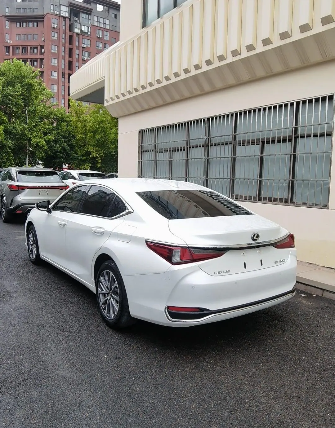 Lexus ES (Imported) 2023 ES200 2.0 Stepless Deluxe Edition Automatic Gear 7