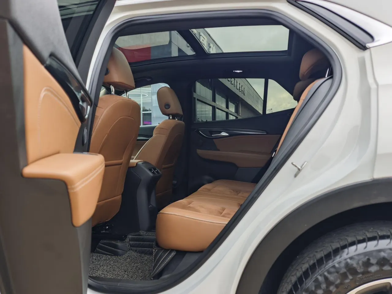 Buick 2020 Angkewei S 2.0T 652T Two-Drive Luxury Automatic Gear 9