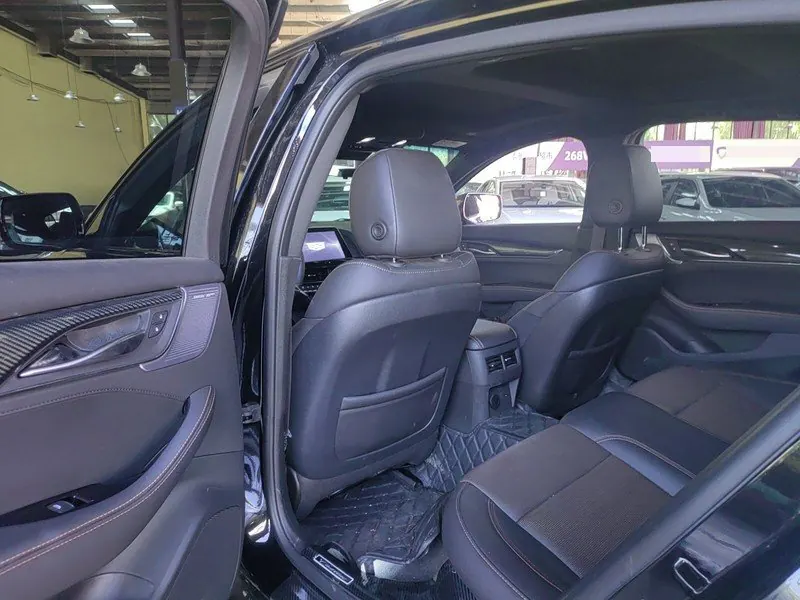 Cadillac 2023 CT5 2.0T 28T Platinum Automatic Gear 8