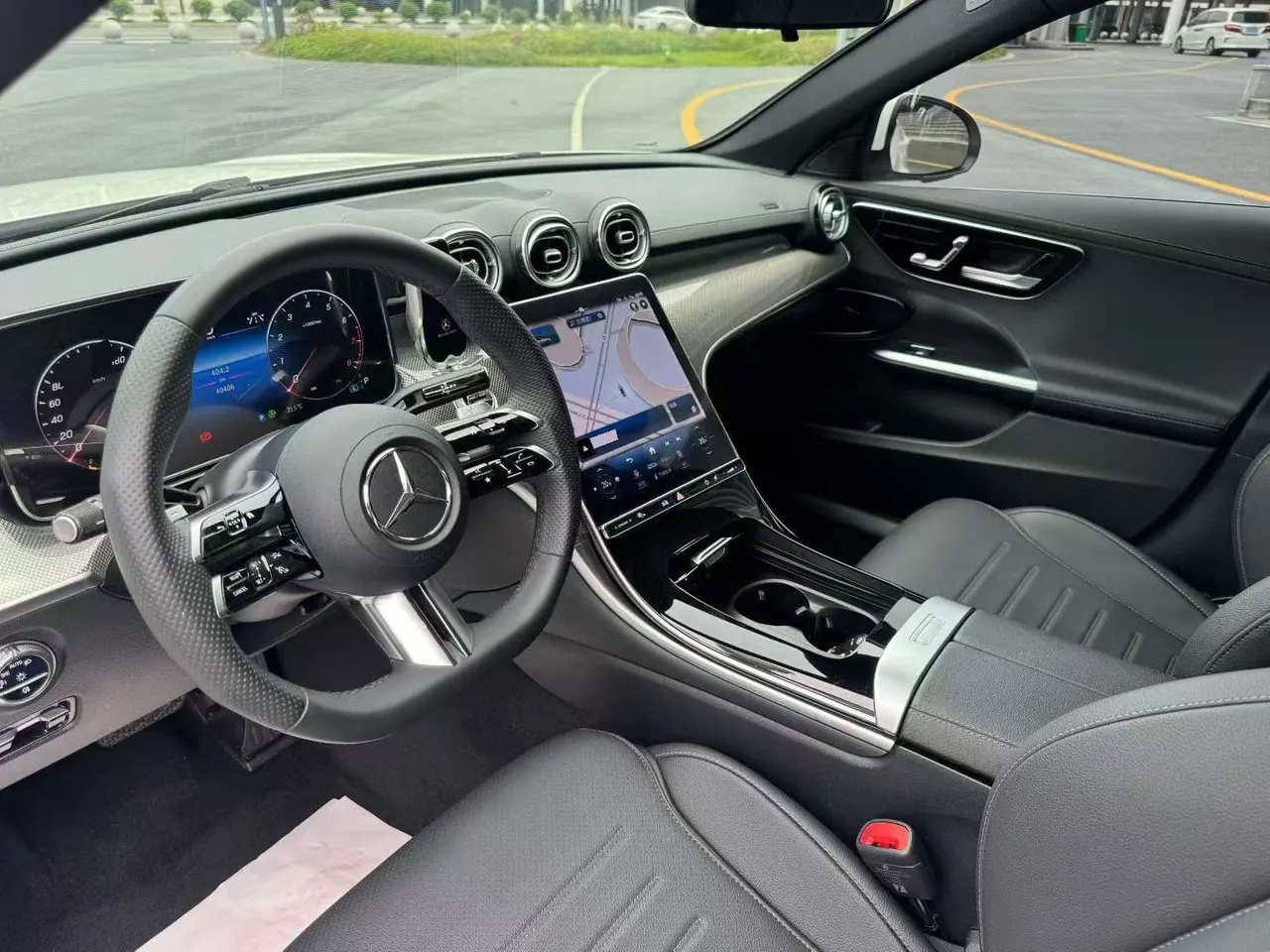 Mercedes Benz Class C 2023 C 260 L 48V 1.5T Automatic 2