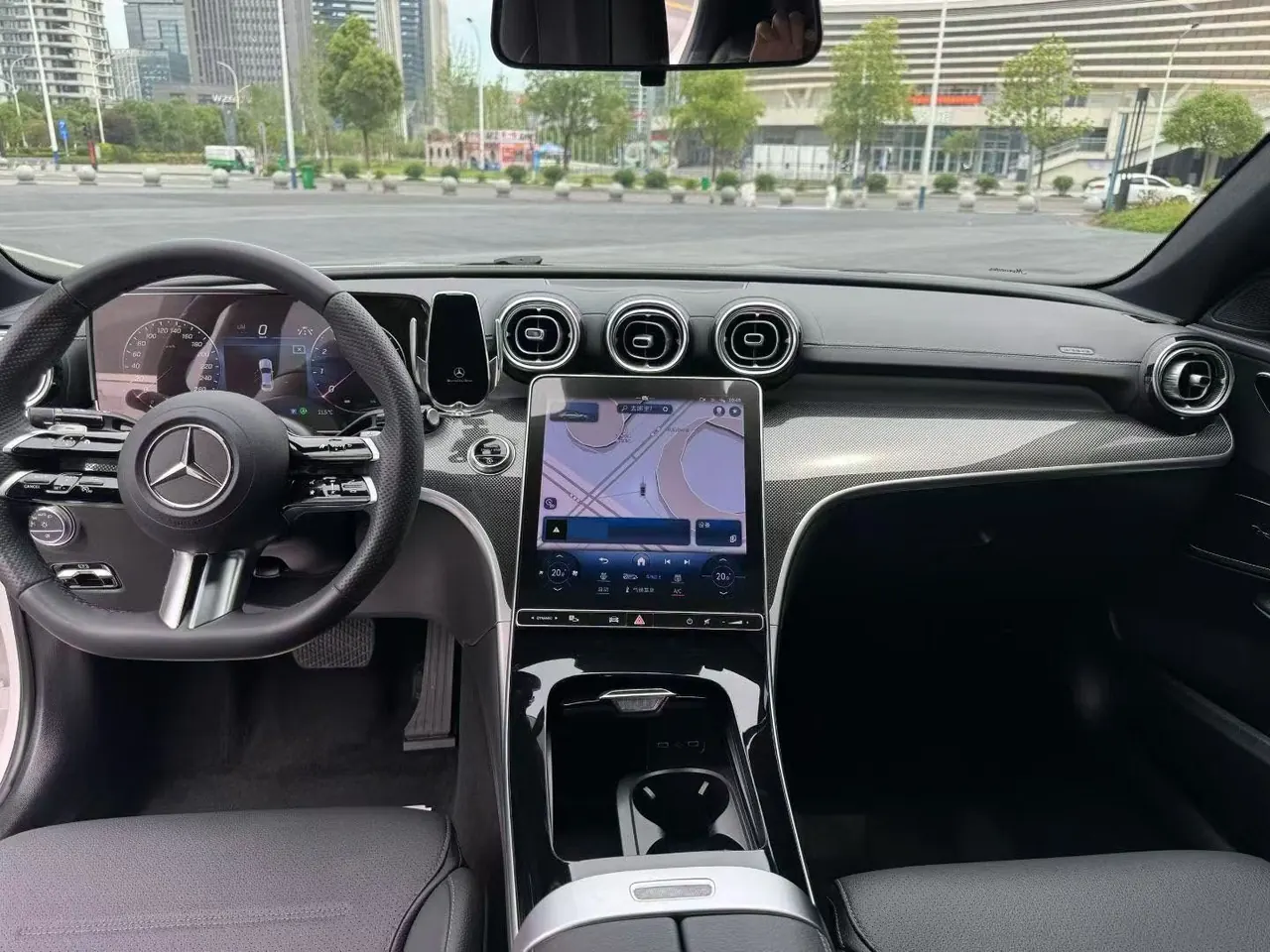 Mercedes Benz Class C 2023 C 260 L 48V 1.5T Automatic 3