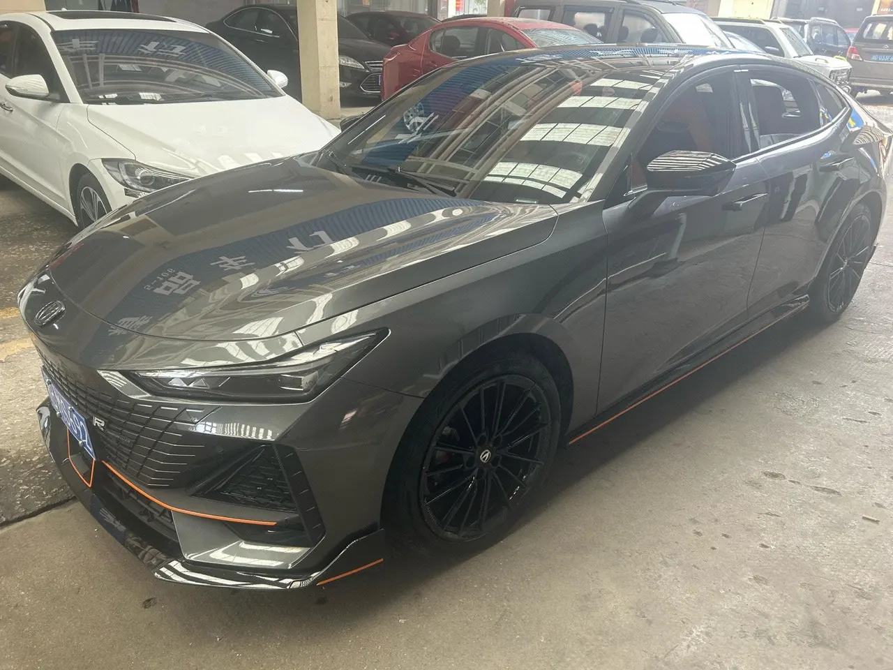 Open image lightbox: ChangAn 2023 UNI-V 1.5T Sports Edition Automatic