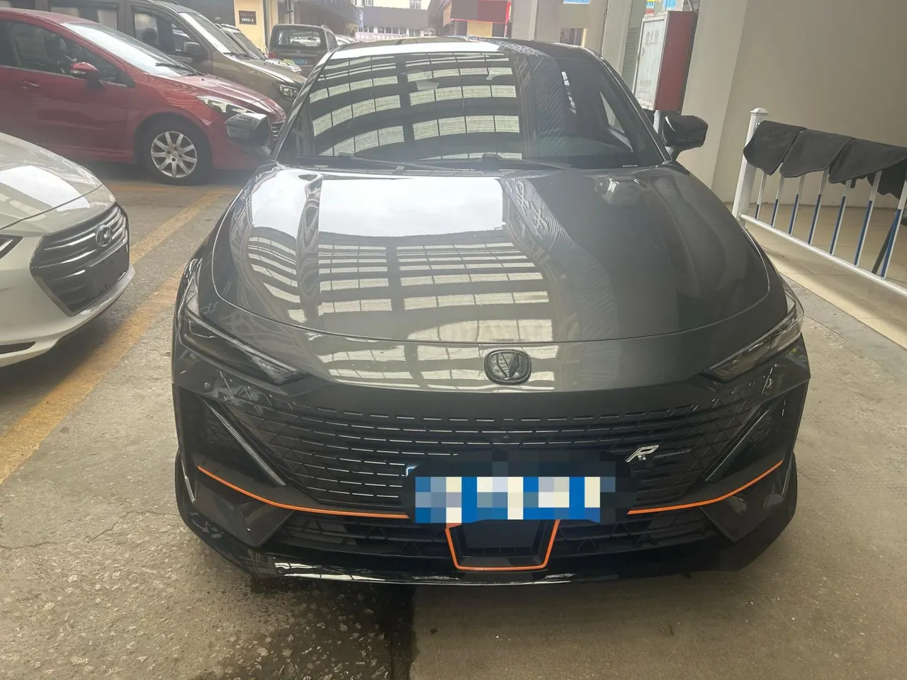 ChangAn 2023 UNI-V 1.5T Sports Edition Automatic 2