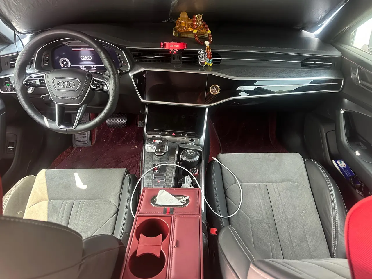 Audi 2023 A6L 2.0TFSI 40TFSI Deluxe Elegant Automatic 6