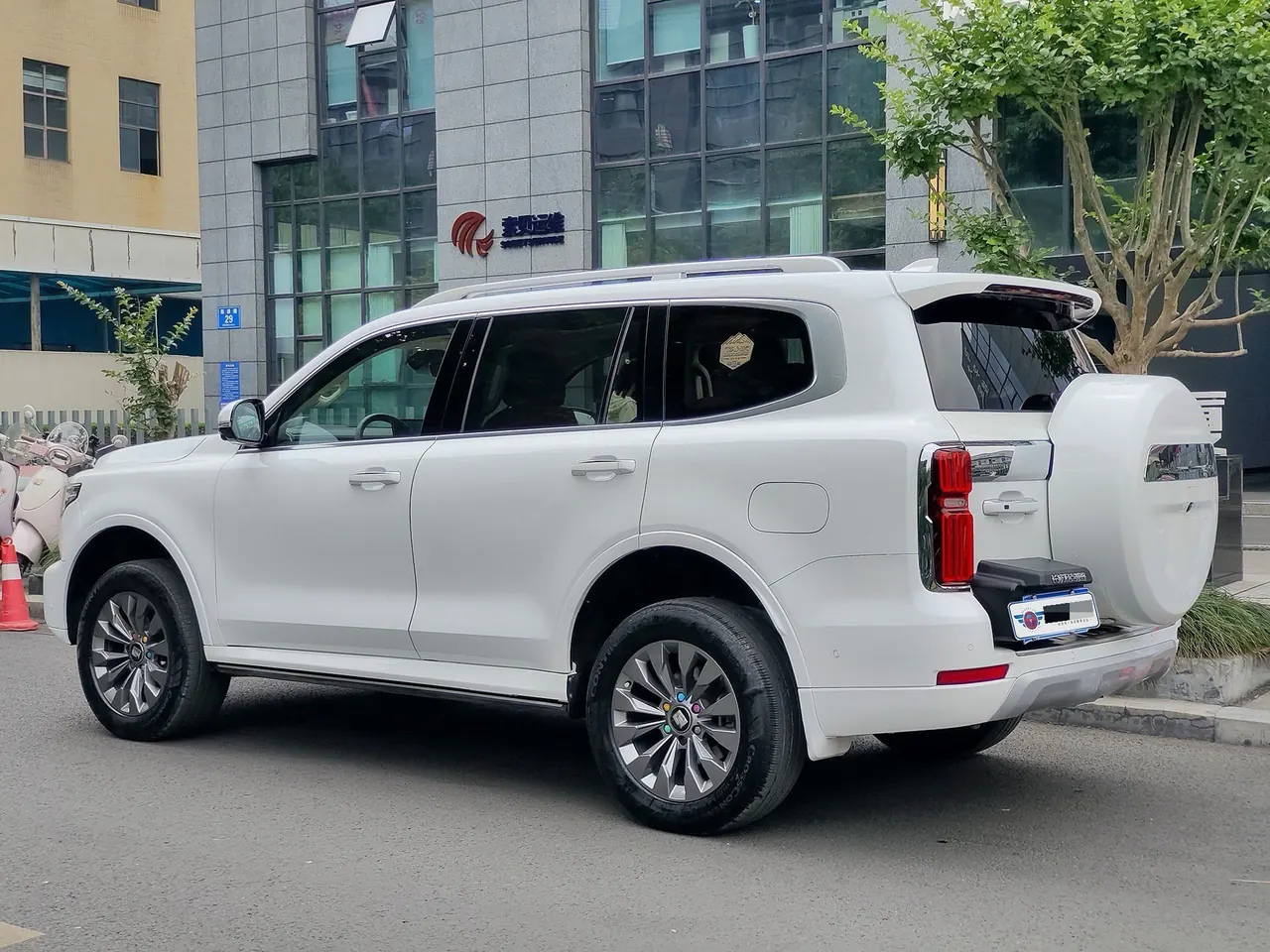 Tank 2023 Tank 500 48V 3.0T Sports Edition 5-seat Automatic Gear 2