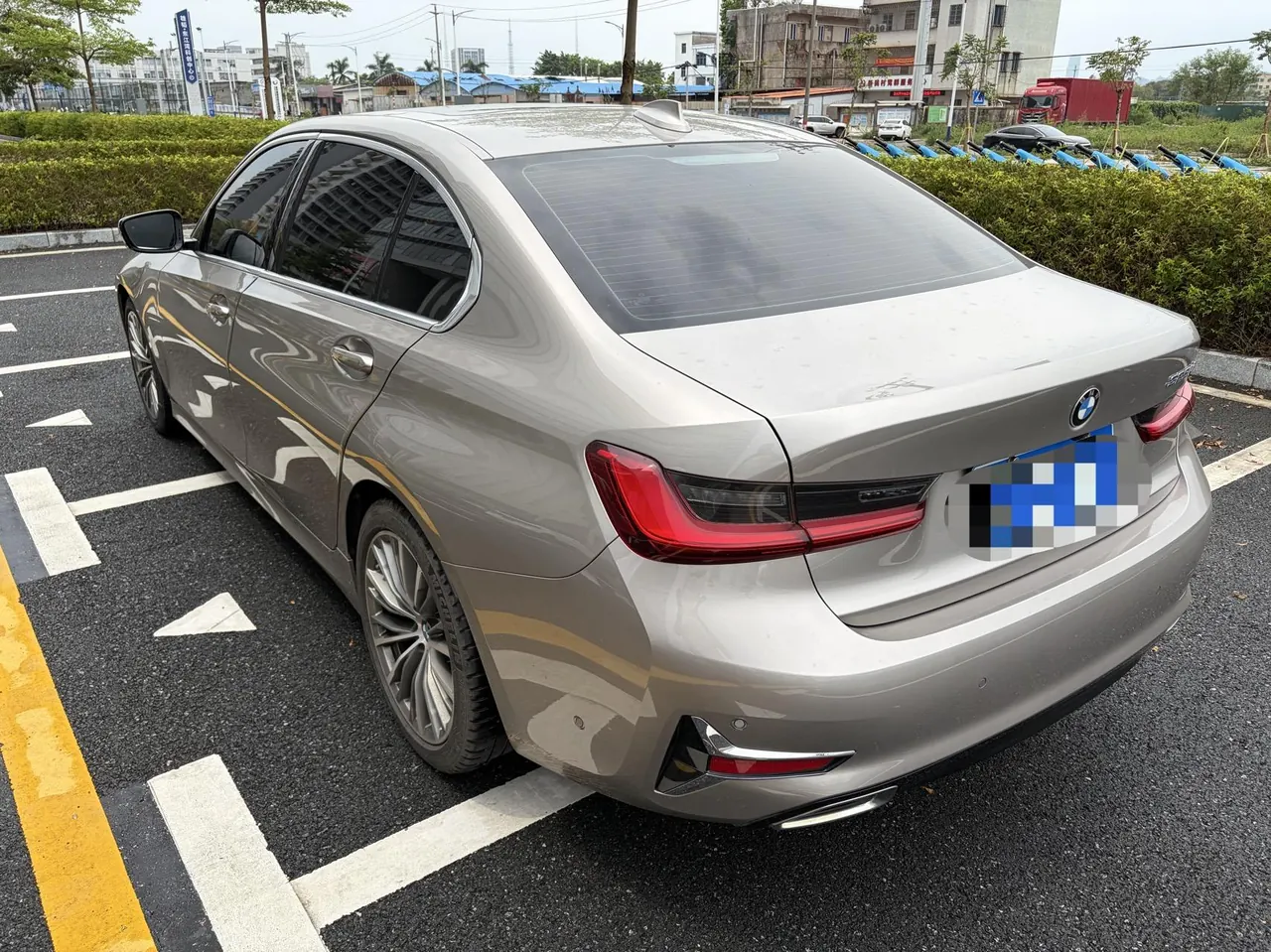 BMW 3 Series 2020 325Li 2.0T First Edition Automatic Gear 4