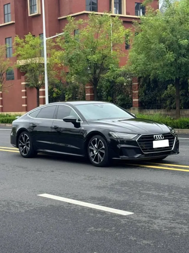 Audi A7 (Imported) 2020 A7 Sportback 2.0TFSI 45TFSI Exclusive Automatic Gear 3