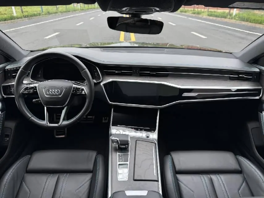Audi A7 (Imported) 2020 A7 Sportback 2.0TFSI 45TFSI Exclusive Automatic Gear 5