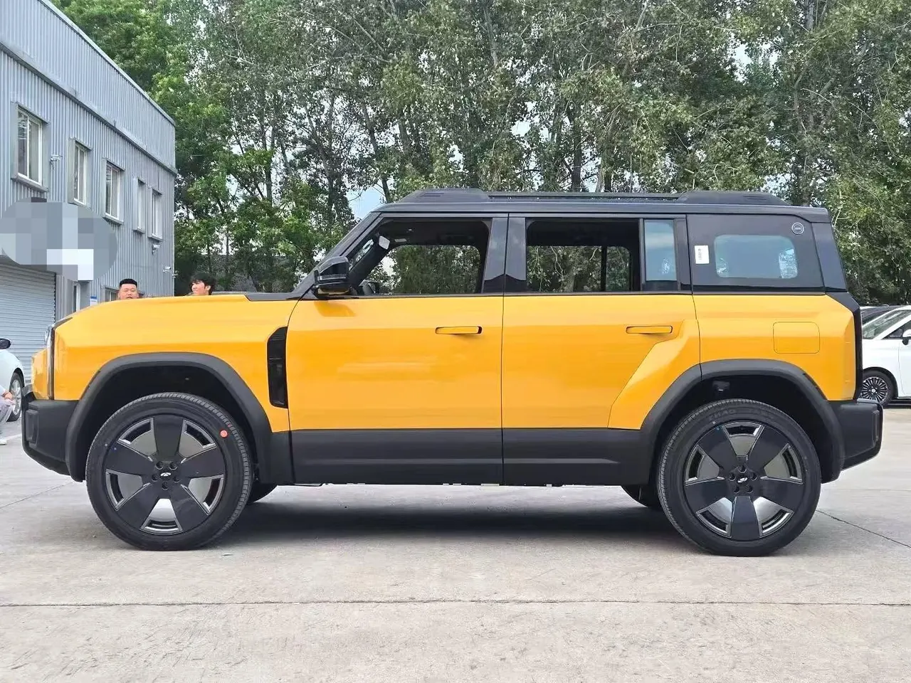 Chery 2025 Fengyun X3L 205 Four-wheel Drive High Energy Edition Automatic Gear 2