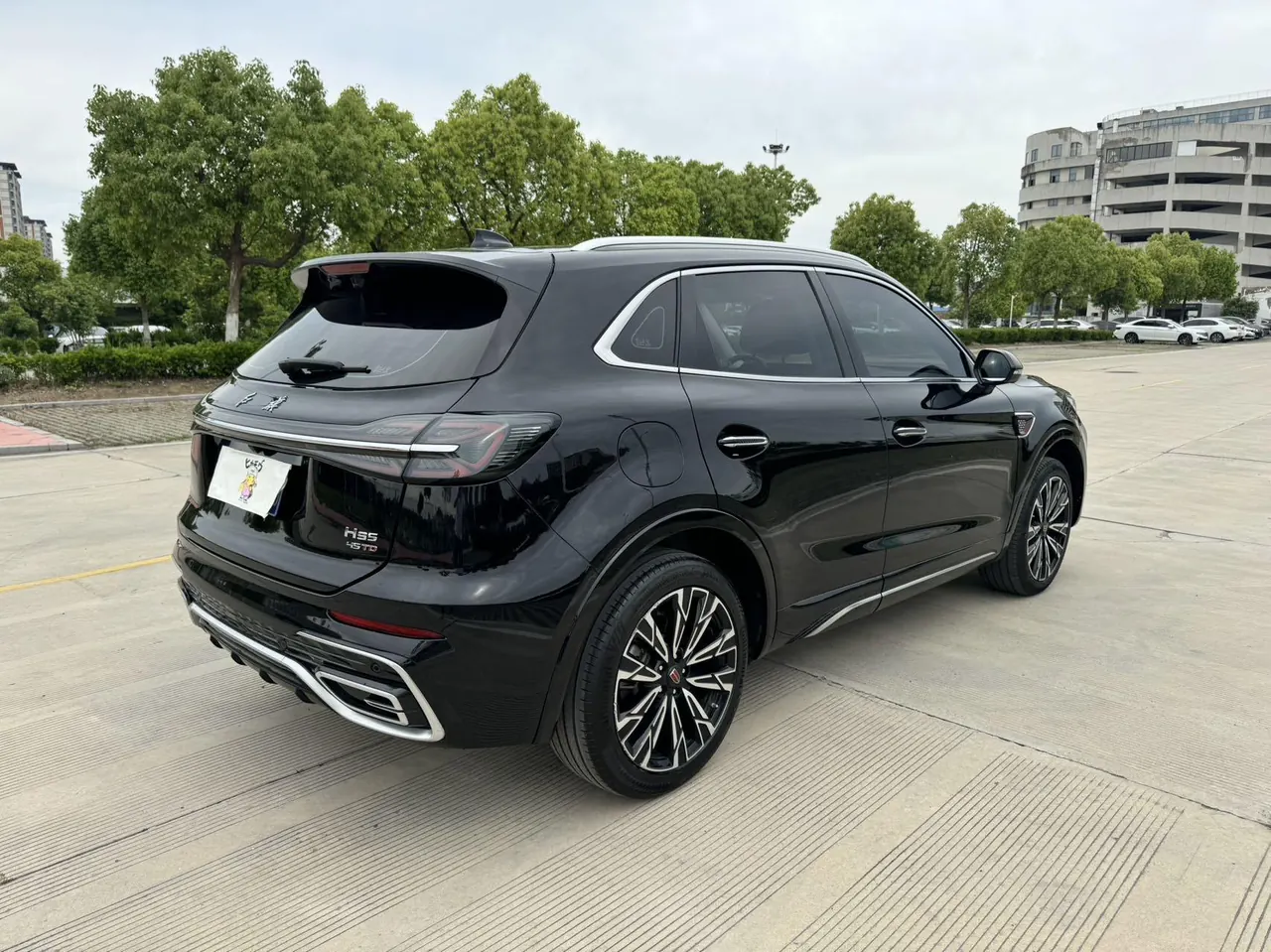HongQi 2023 HS5 2.0T 4-wheel drive flag enjoy Pro version automatic gear 9