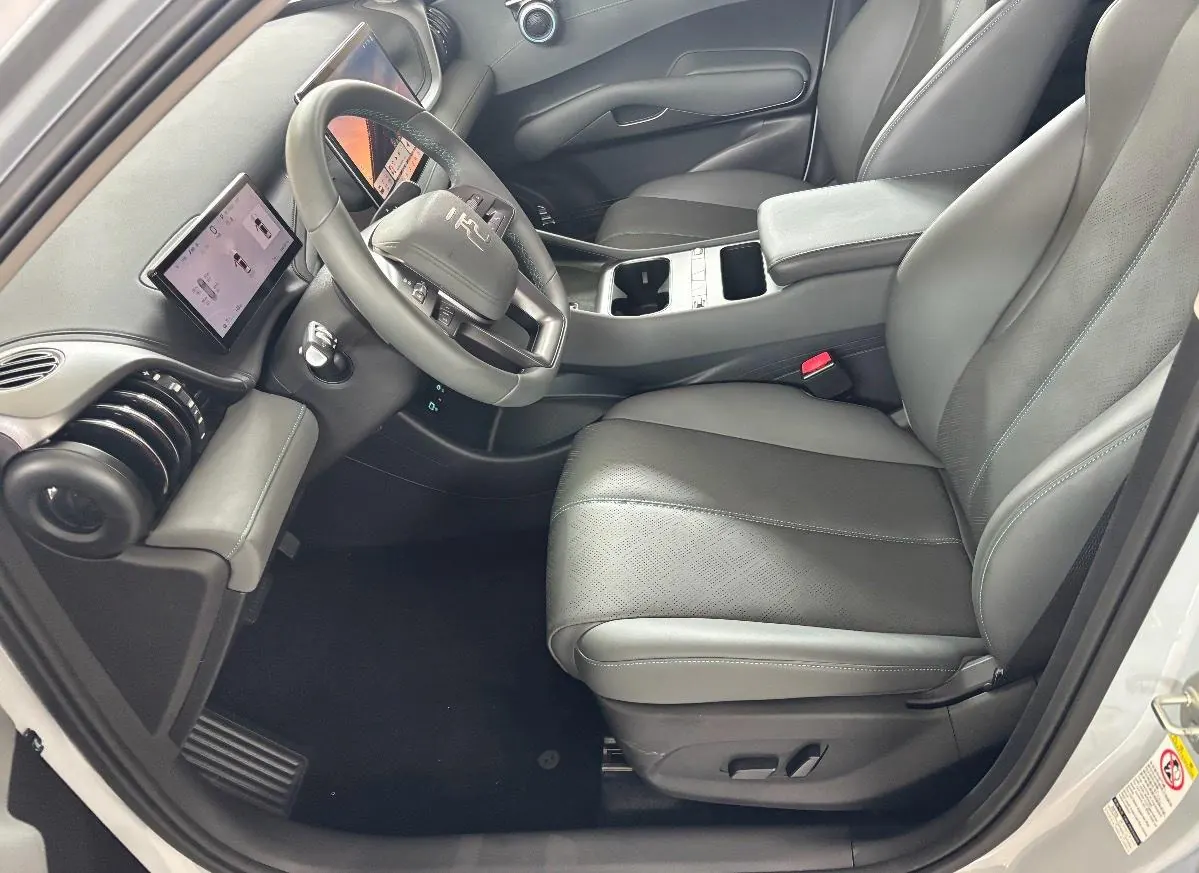 BYD Yuan PLUS 2025 Yuan PLUS Smart Driving Edition 510KM Exceed Automatic Gear 3