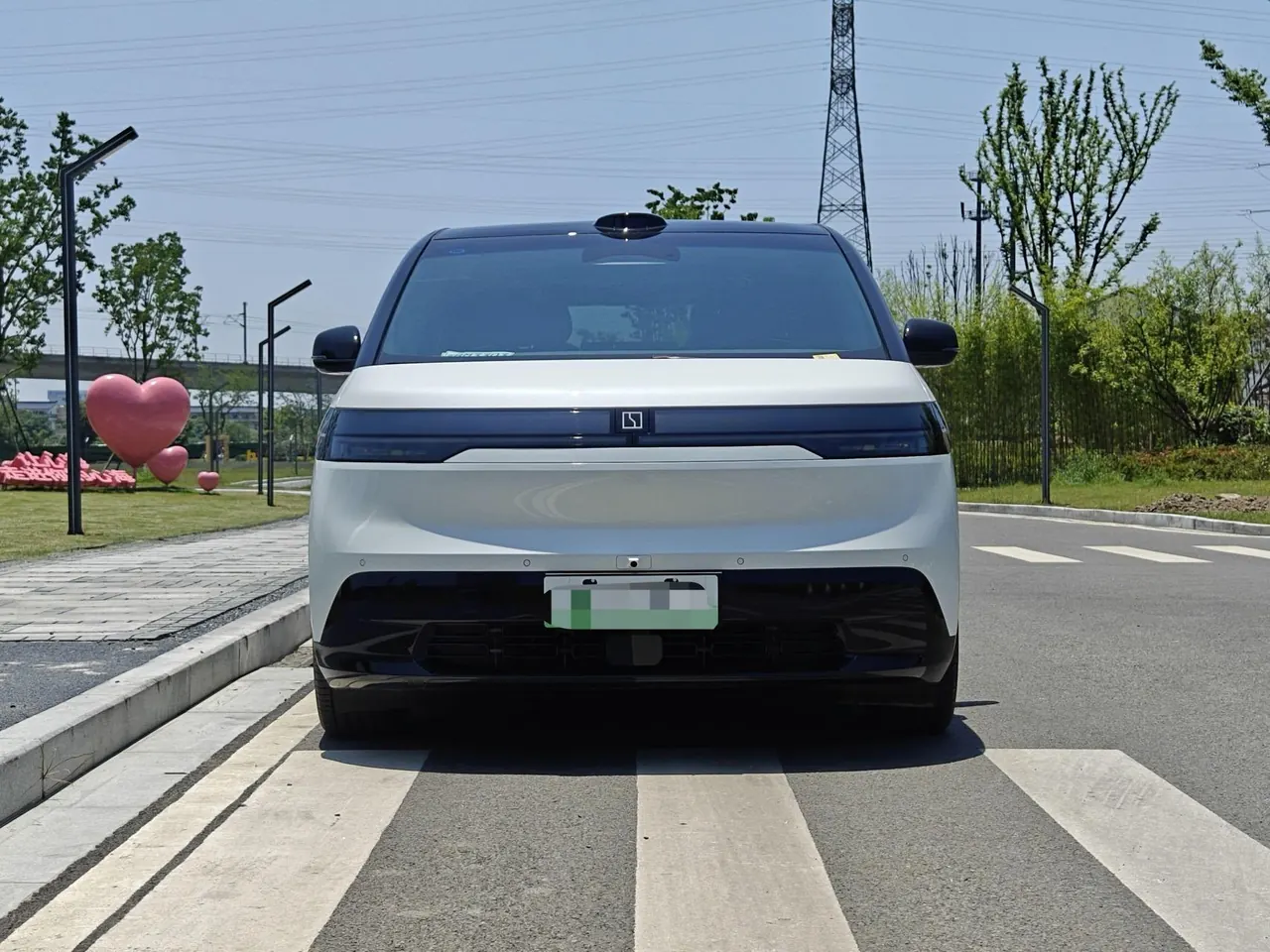 Zeekr 2025 Zeekr MIX Smart Driving Edition Automatic Transmission 2