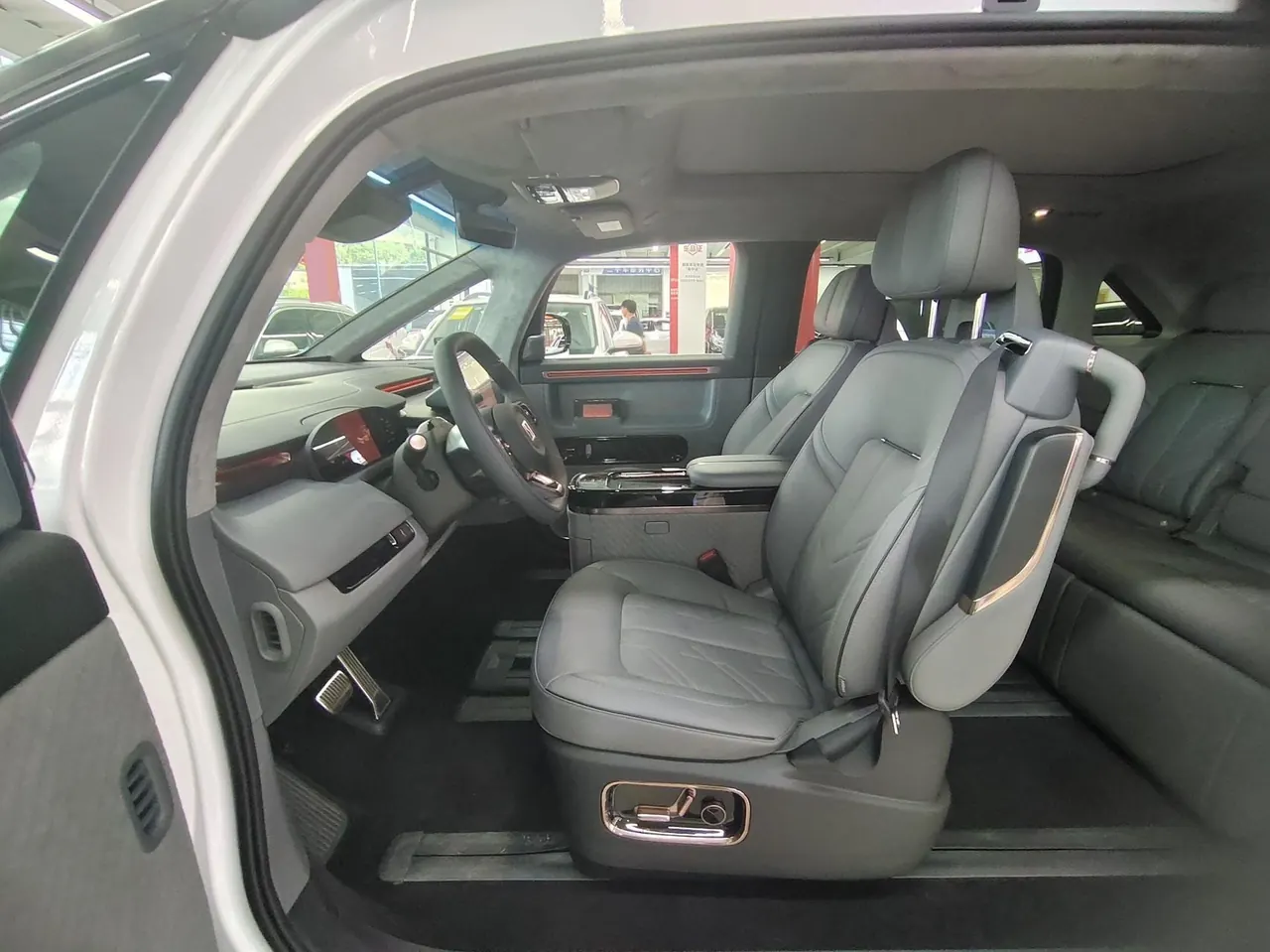Zeekr 2025 Zeekr MIX Smart Driving Edition Automatic Transmission 5