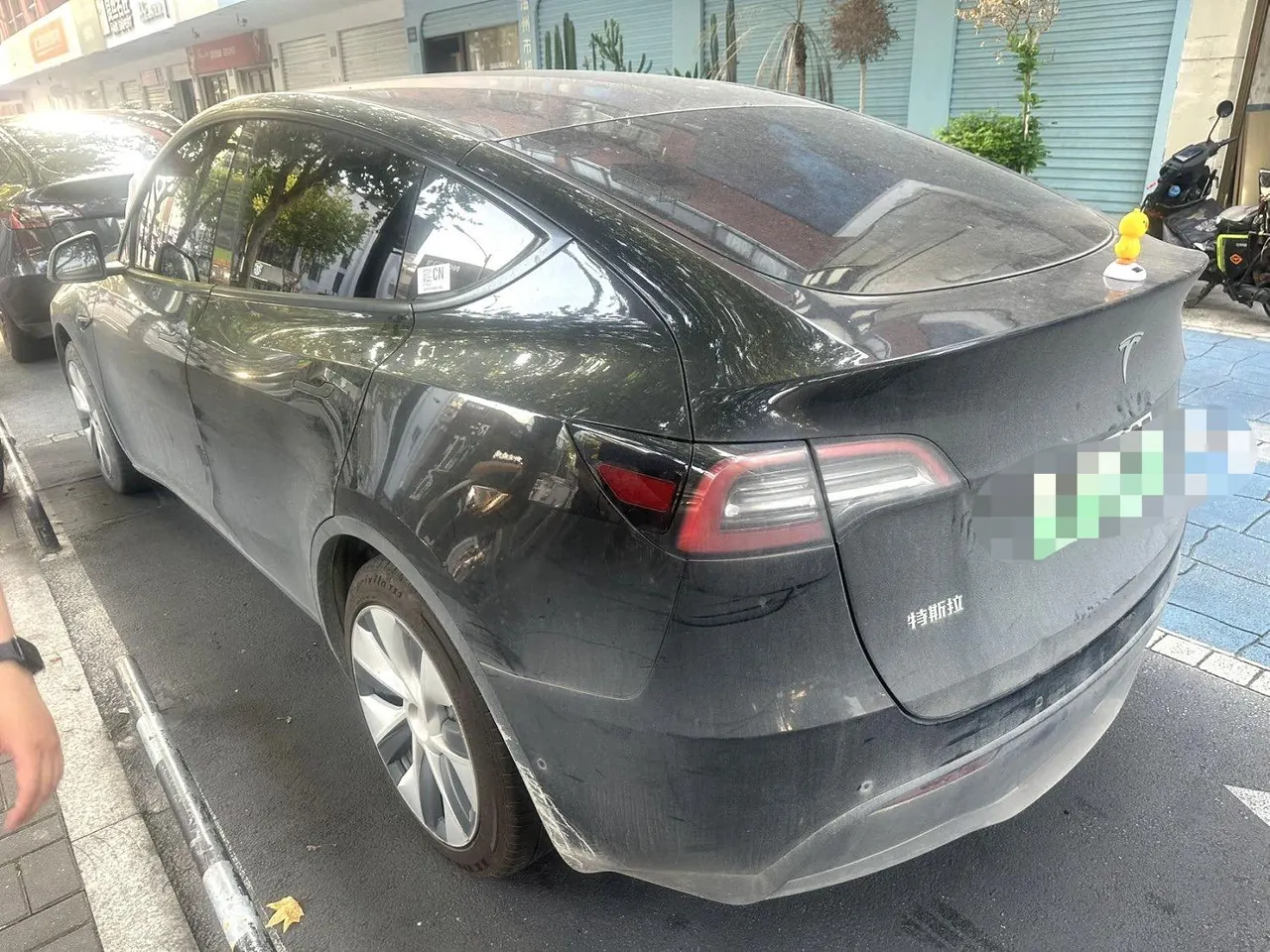Tesla 2023 Model Y rear-wheel drive version automatic transmission 5