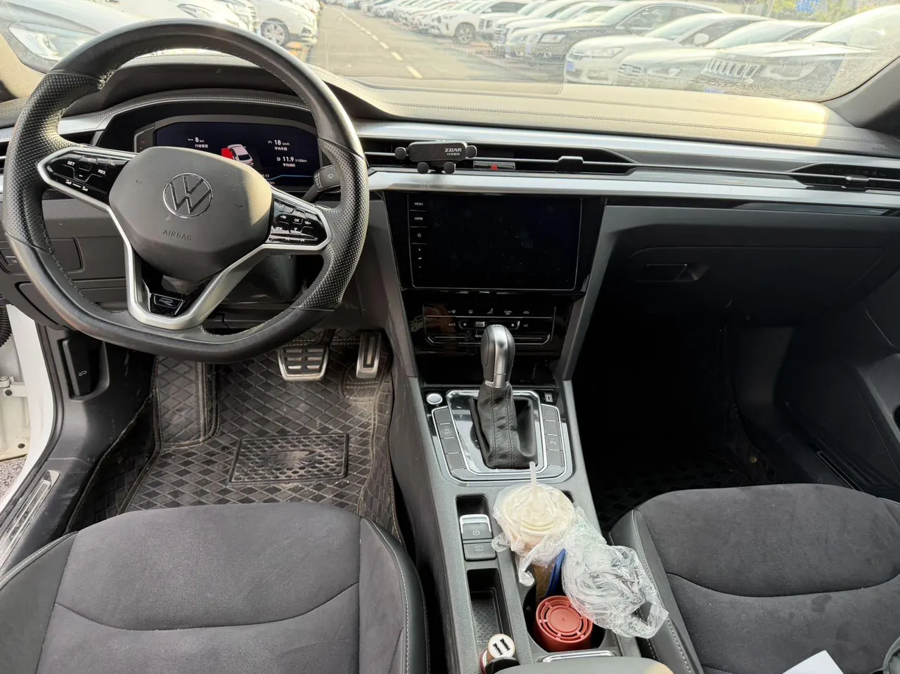 Volkswagen 2025 CC 2.0TSI 330TSI Dazzling Auto 5