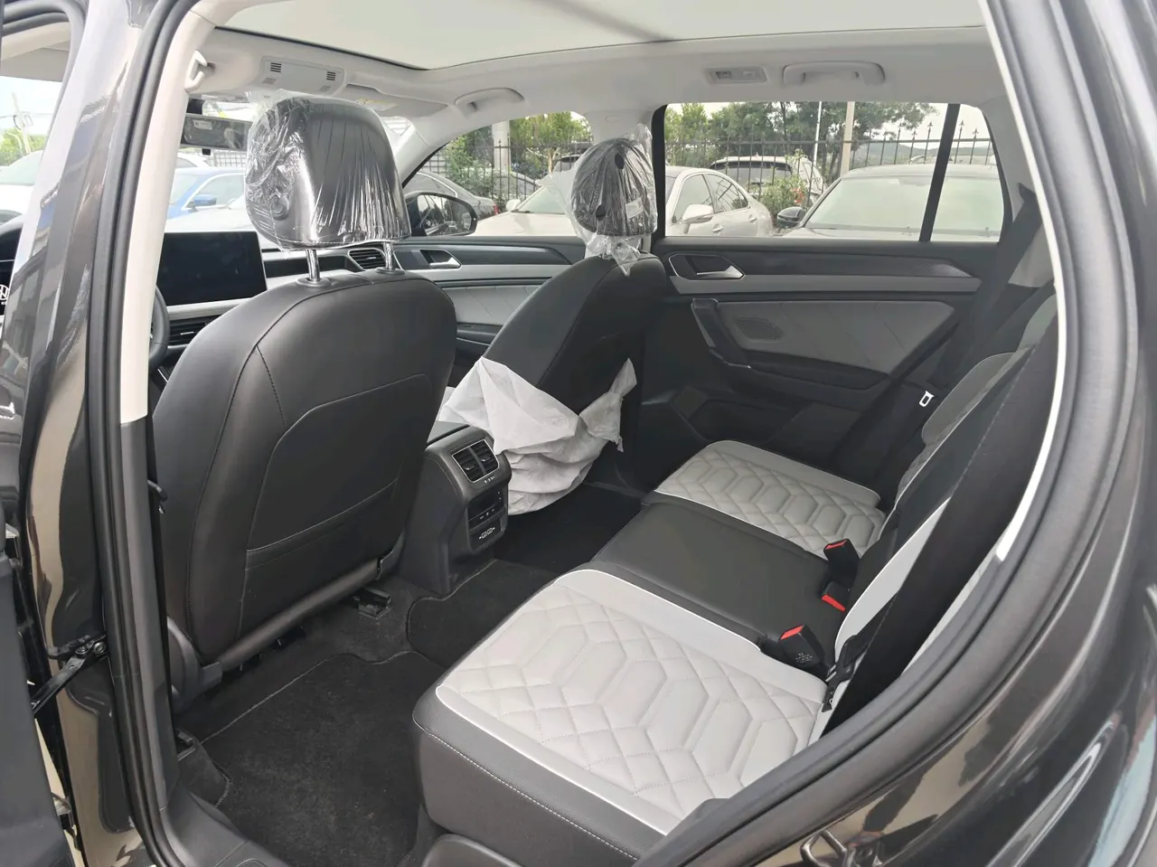 Volkswagen 2026 Tanyue 1.5TSI 300TSI 30 million Selected Automatic Gear 8