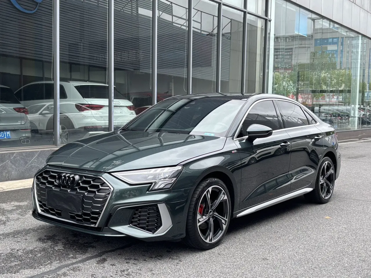 Open image lightbox: Audi 2023 A3L Limousine 1.4TFSI 35TFSI Fashion Sport Version Automatic Transmission