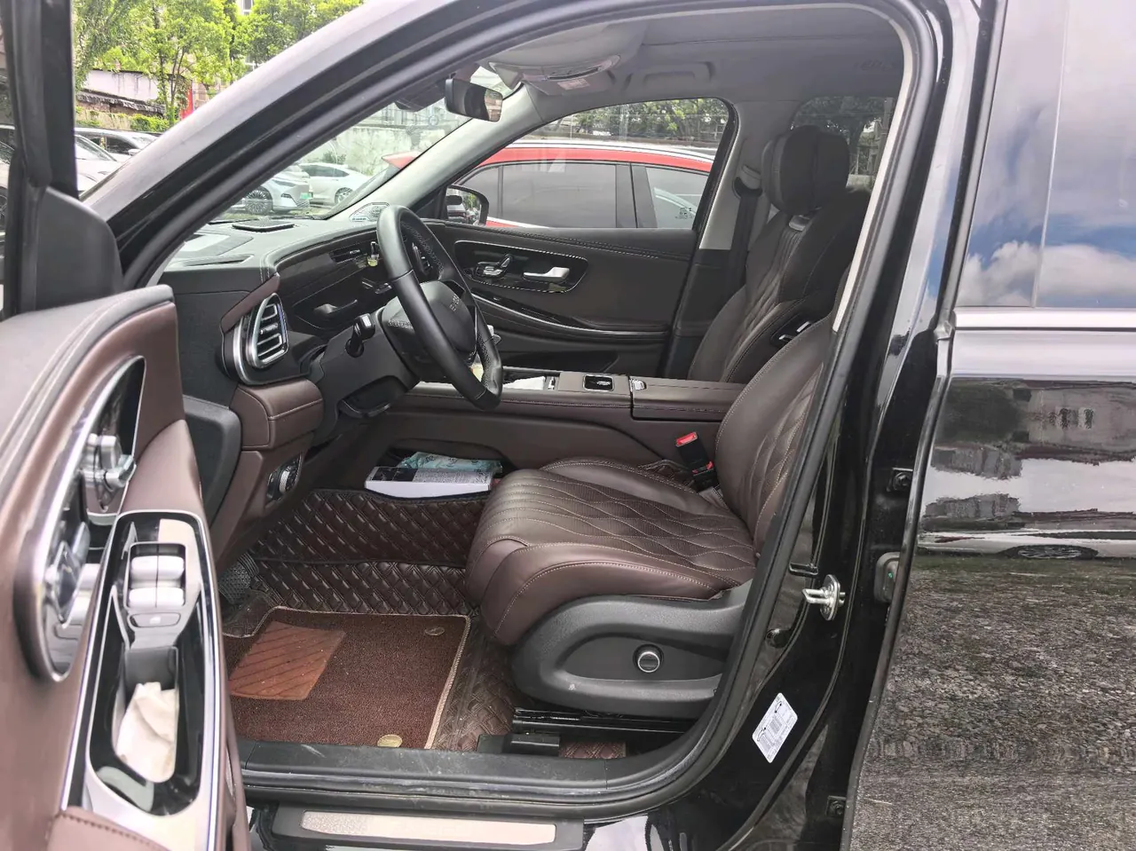 Xingtu 2023 Lanyue 2.0T 400T Two-Drive Xingrui Edition 6-seat Automatic Gear 2