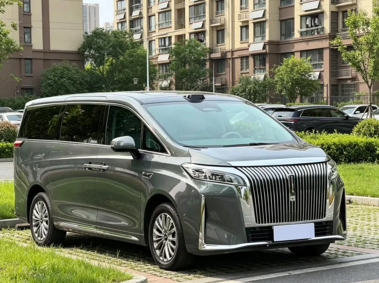 WEY 2025 VV7 Hi4 1.5T Four-Wheel-Drive Automatic Model 2
