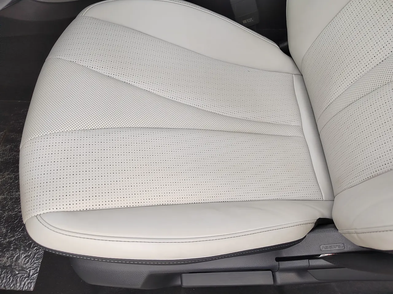 BYD 2025 seals 05 DM-i 1.5 stepless smart driving version 55KM luxury automatic gear 11