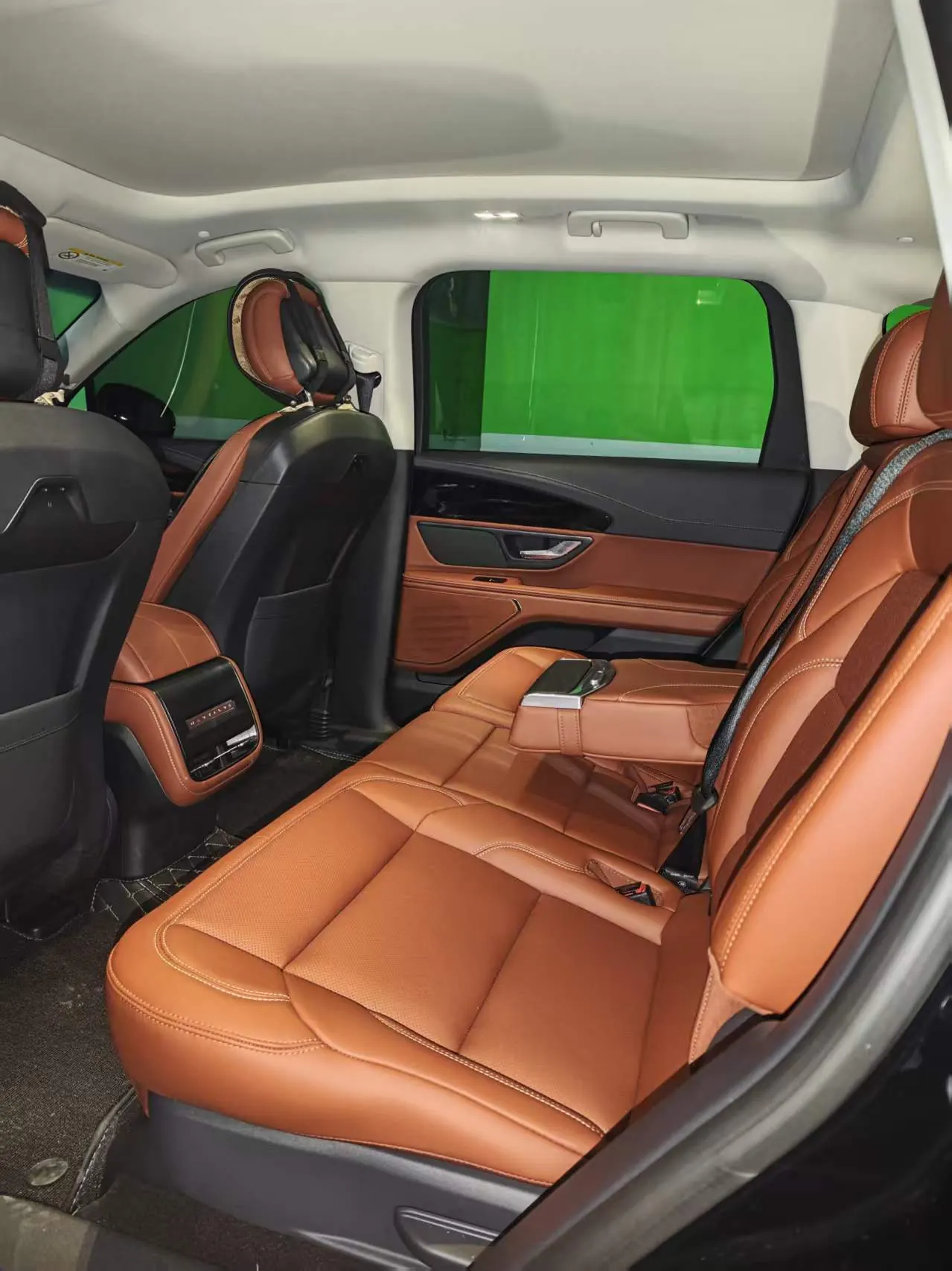Lincoln 2025 Navigator 2.0T Stepless Four-wheel Drive Zunyi Hybrid Edition (Modified) Automatic Gear 3