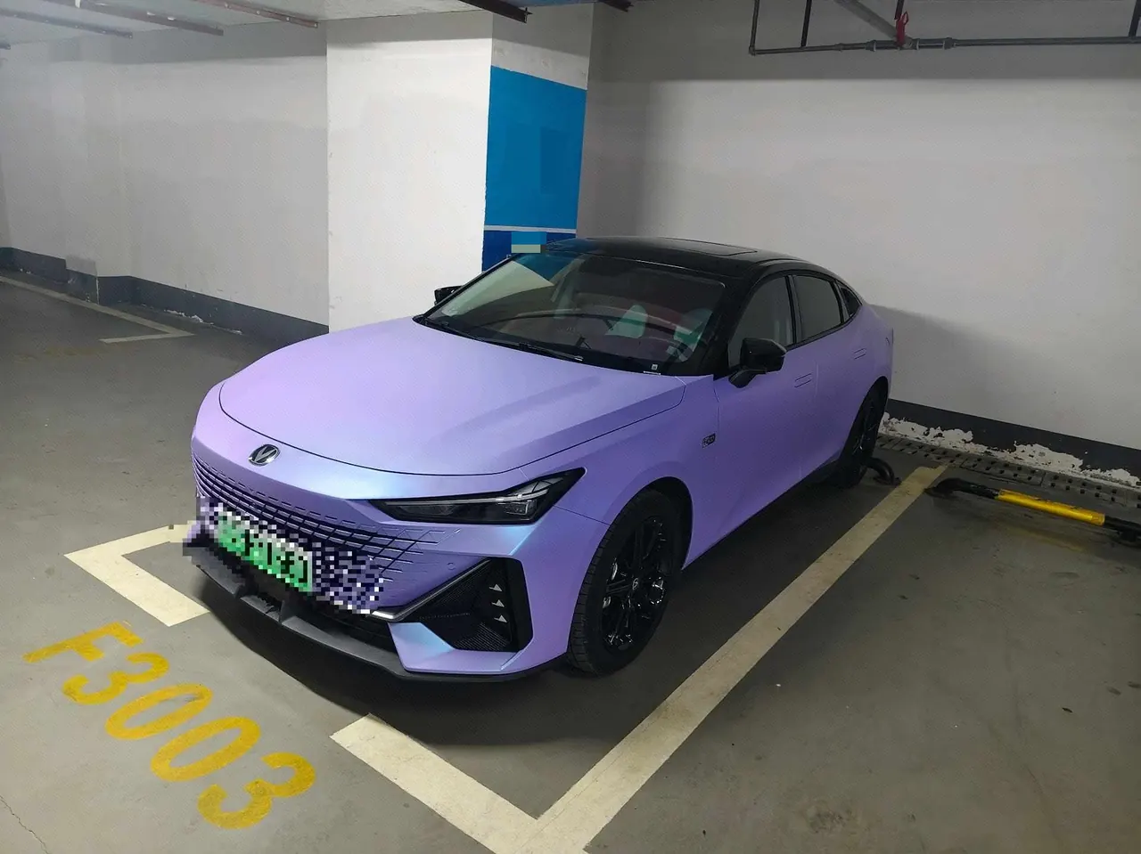 打开图片灯箱:ChangAn 2023 UNI-V Smart Electric iDD 1.5T 113km Smart Fun (Fast Edition) Automatic Gear