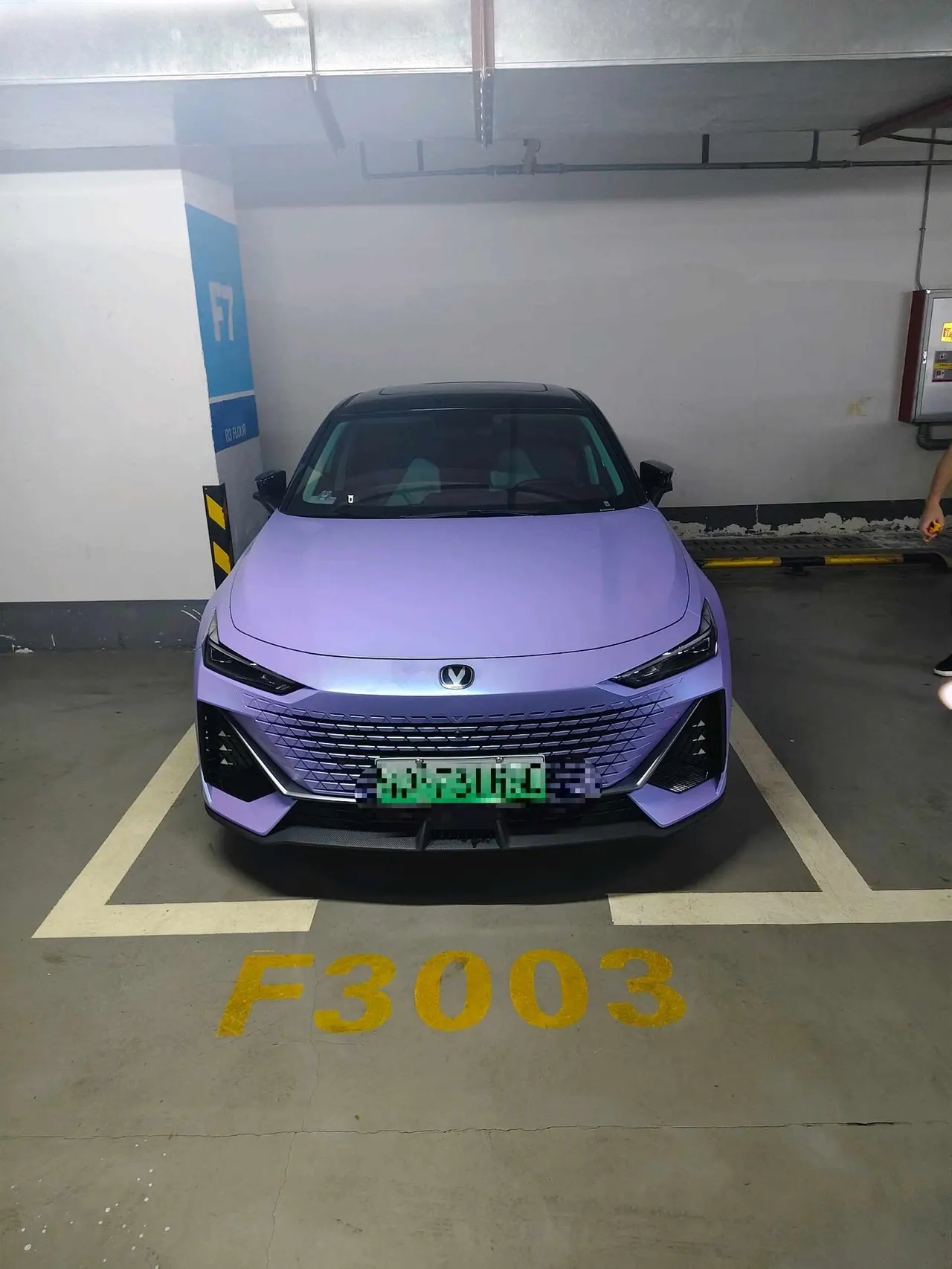 ChangAn 2023 UNI-V Smart Electric iDD 1.5T 113km Smart Fun (Fast Edition) Automatic Gear 2