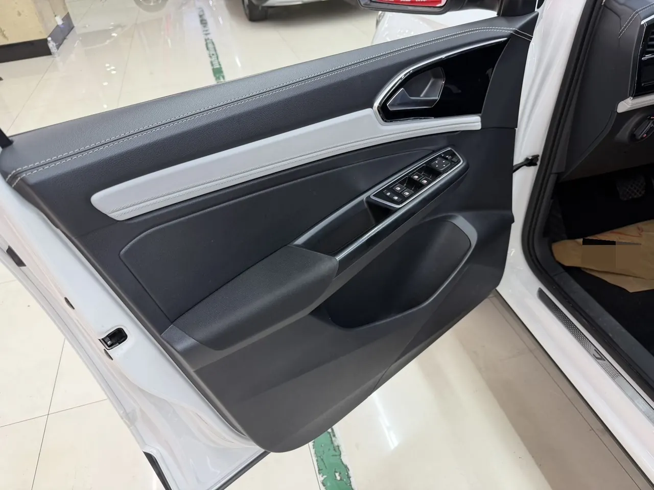 Jetta 2023 Jetta VS7 1.4T 280TSI Pleasant Edition Automatic Gear 11