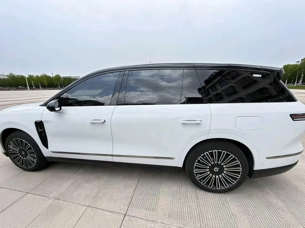 NIO 2026 ES8 6-seat executive deluxe automatic gear 2
