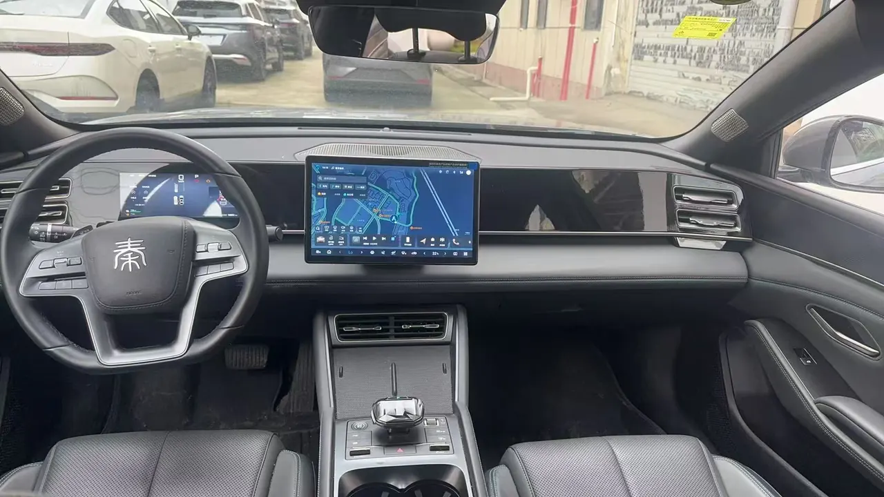 BYD 2025 Qin L DM-i 1.5 stepless smart driving version 120KM leading automatic gear 4