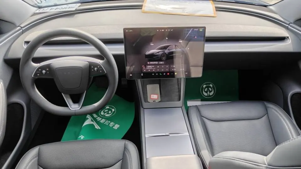Tesla 2025 Model 3 rear-wheel drive version of automatic transmission 5