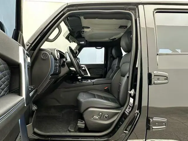 Beijing 2020 BJ40 2.0T 4-wheel drive city hunter version chivalrous automatic gear 7