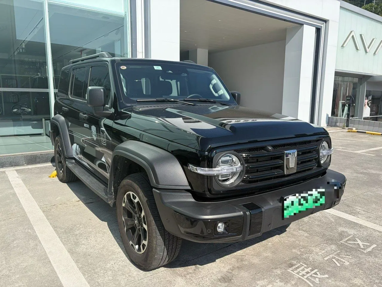 Tank 2025 model Tank 300 Hi4-T 2.0T Hi4-T automatic transmission 3