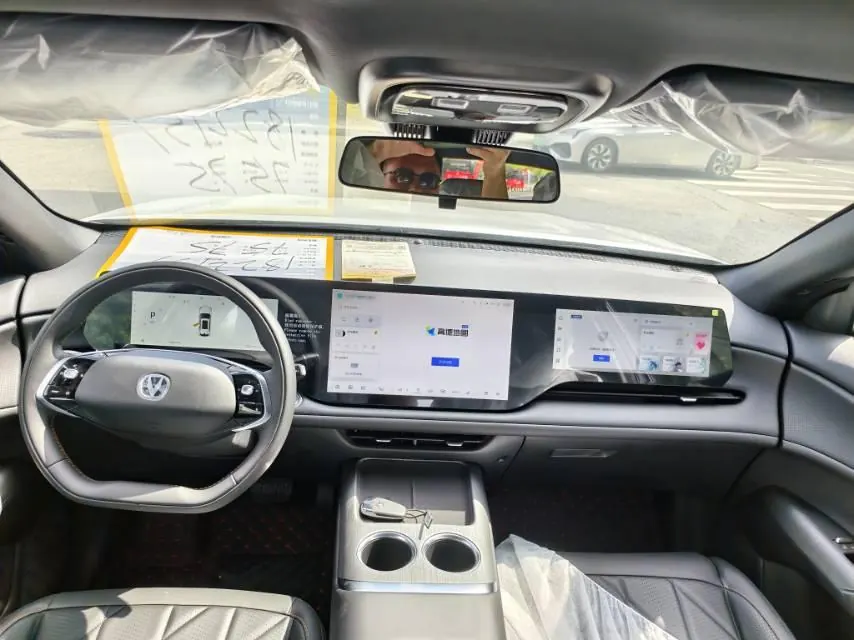ChangAn 2025 CS75 PLUS 1.5T New Blue Whale Flagship Automatic 7