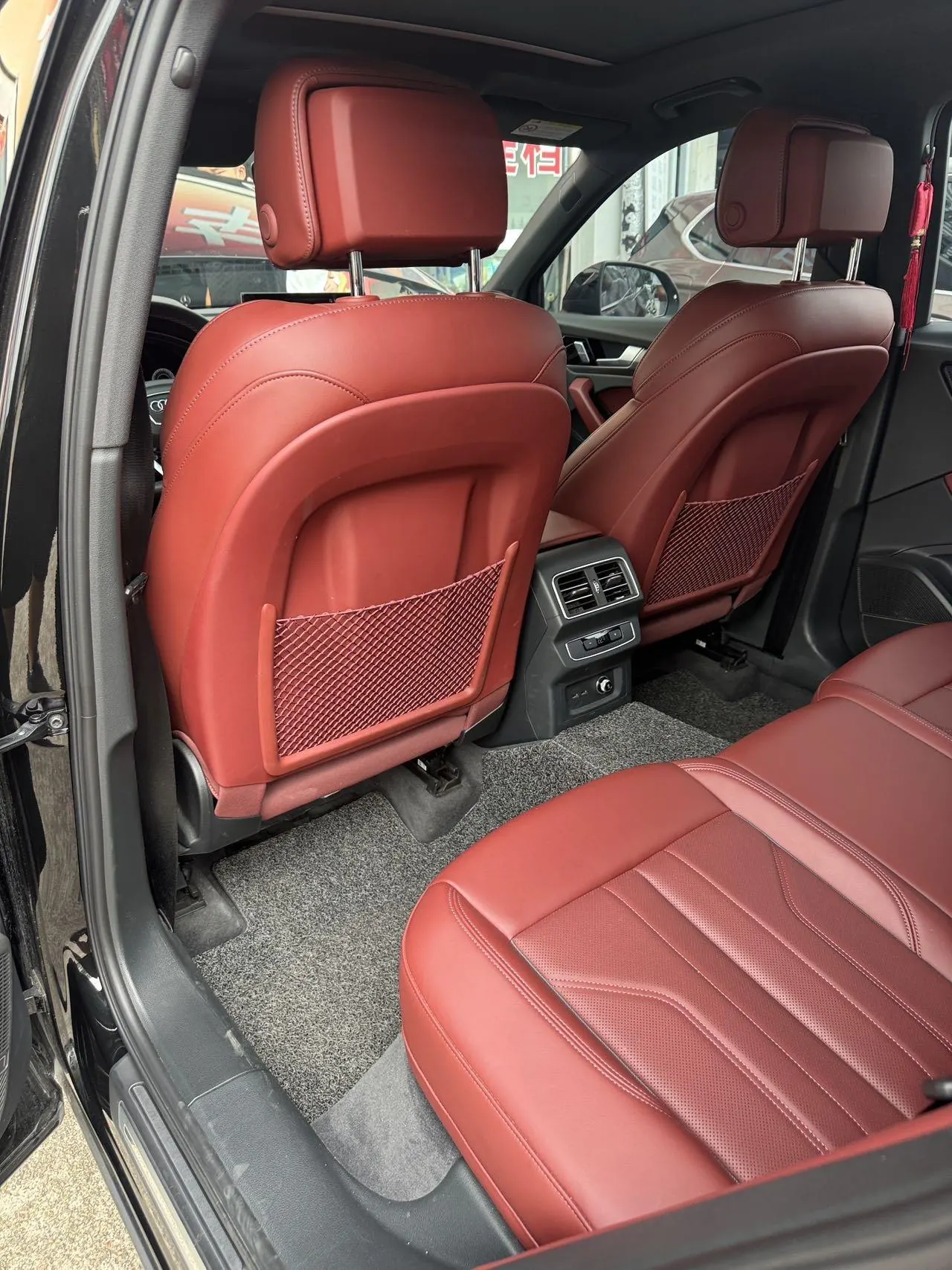 Audi 2024 Q5L 2.0TFSI 45TFSI luxury dynamic automatic transmission 5