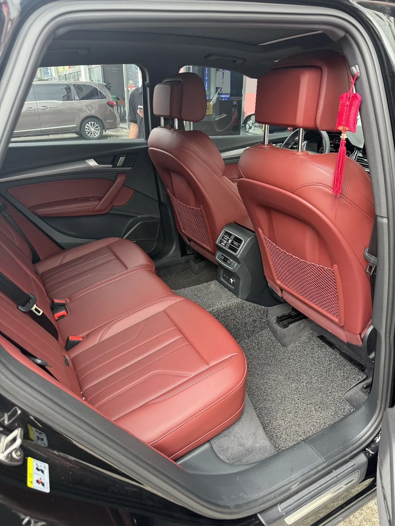 Audi 2024 Q5L 2.0TFSI 45TFSI luxury dynamic automatic transmission 7