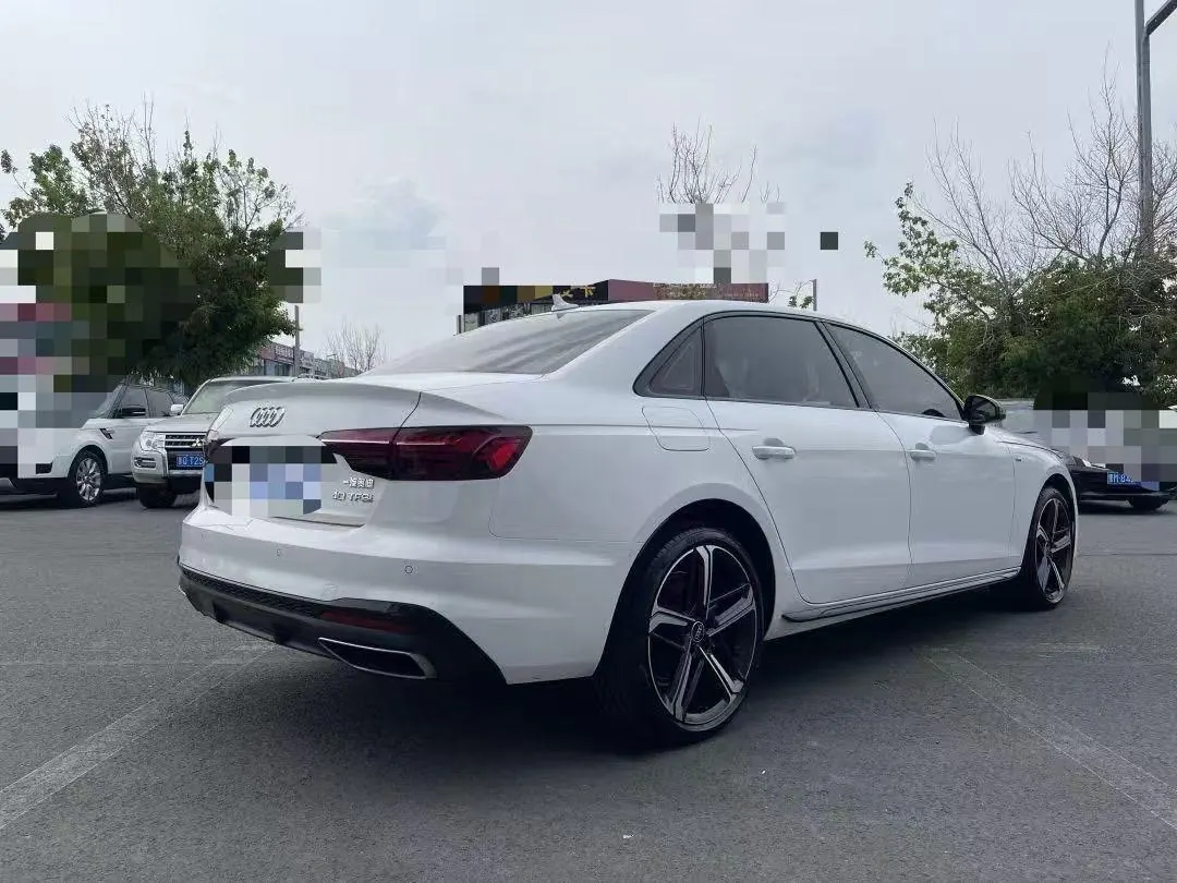 Audi 2024 A4L 2.0TFSI 40TFSI Deluxe Dynamic (Starry Night Edition) Automatic Gear 4