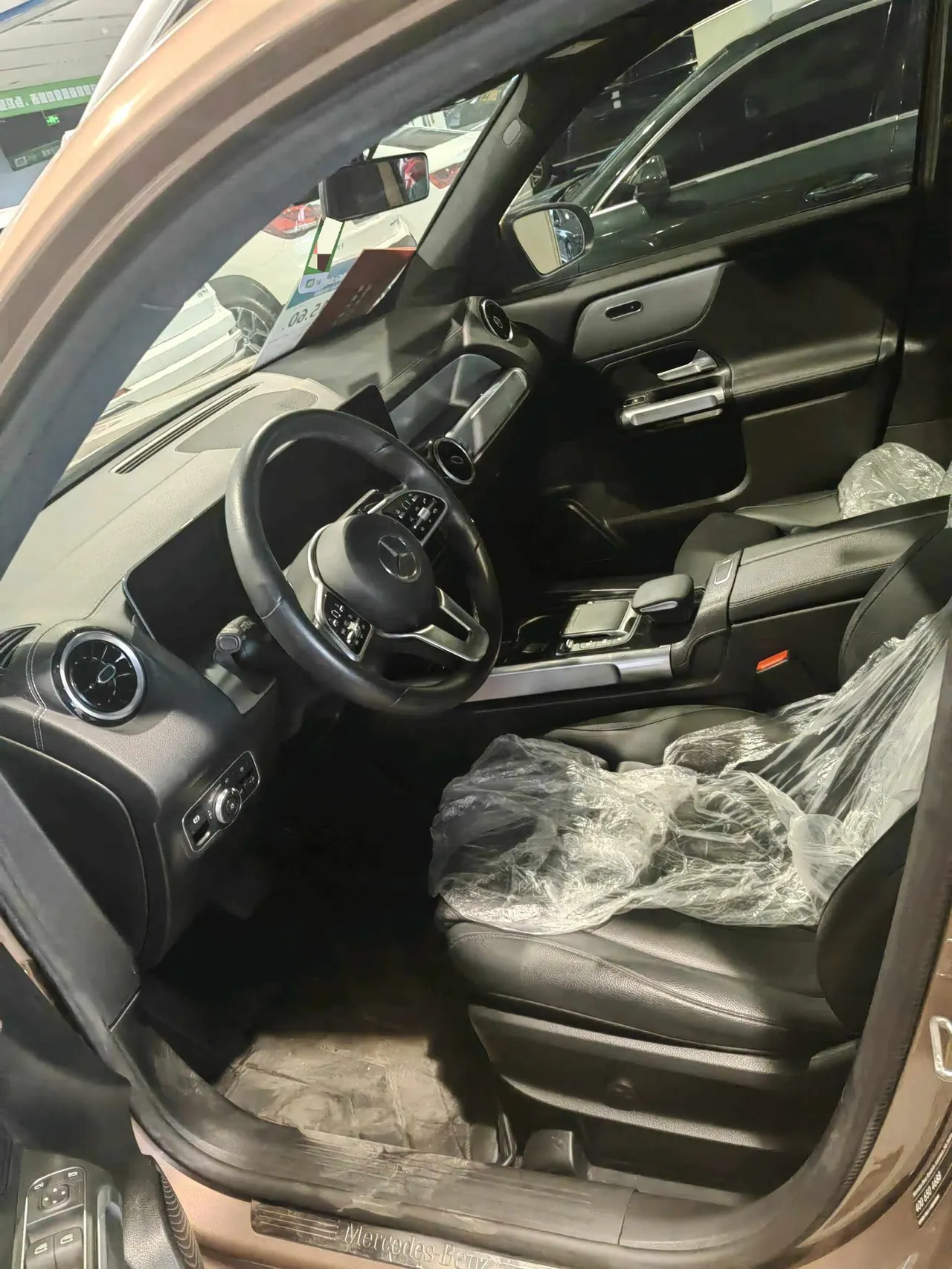 Mercedes Benz 2020 GLB 180 1.3T Dynamic Automatic 3