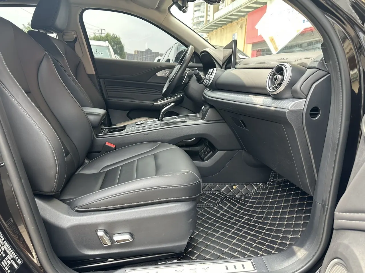 WEY 2020 VV5 1.5T Two-Drive Intelligence Pioneer Automatic Gear 6