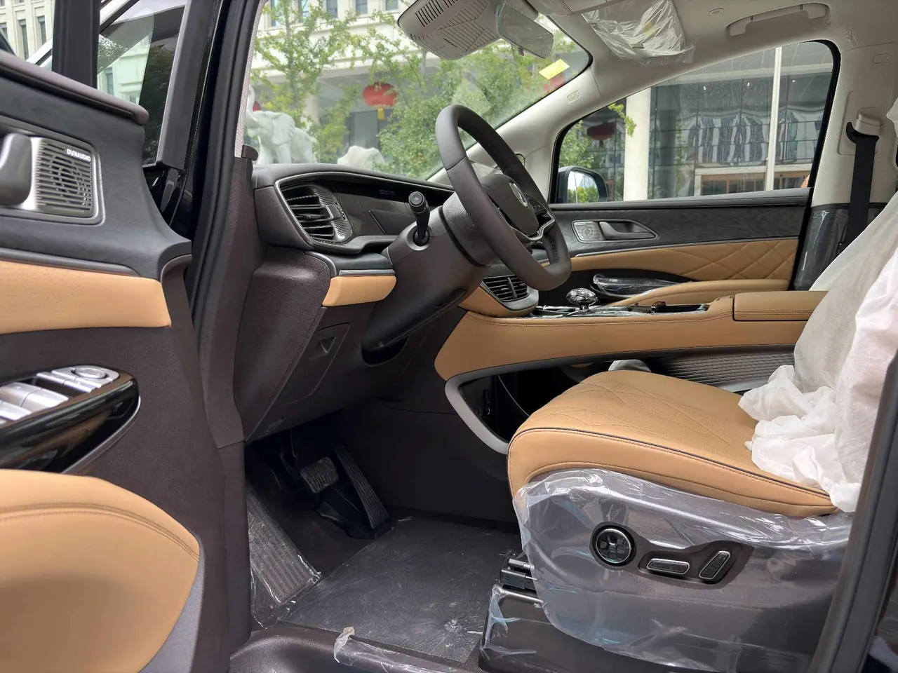 Denza 2024 Denza D9 EV EV620 exclusive automatic transmission 9