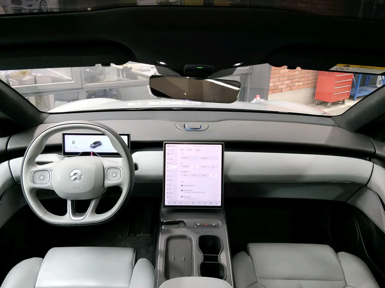 NIO 2024 ET5T 75kWh Touring automatic 12
