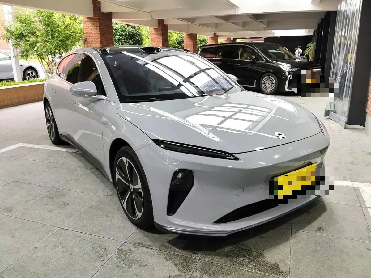 NIO 2024 ET5T 75kWh Touring automatic 6