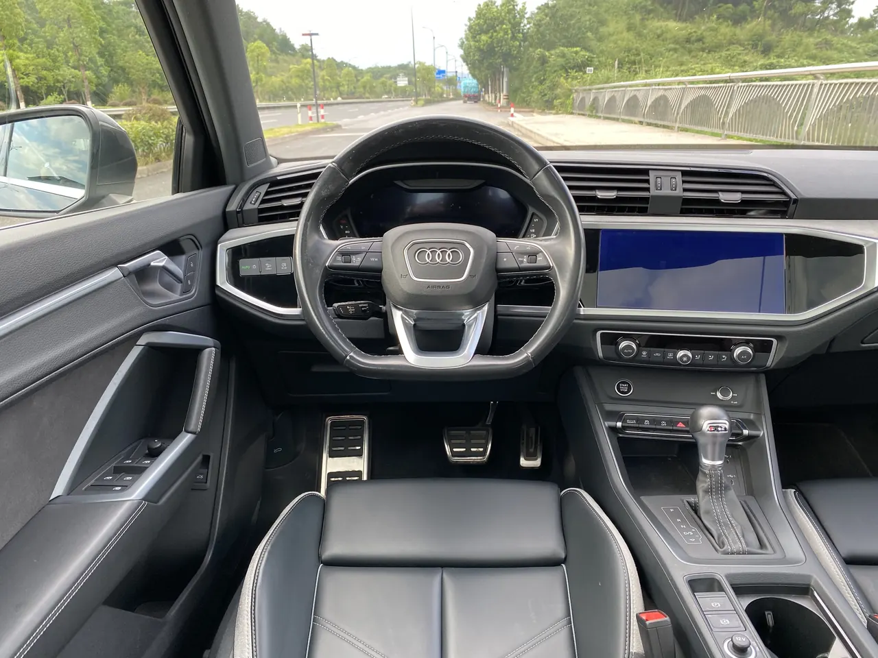 Audi 2024 Q3 2.0TFSI 40TFSI Fashion Dynamic Automatic 8