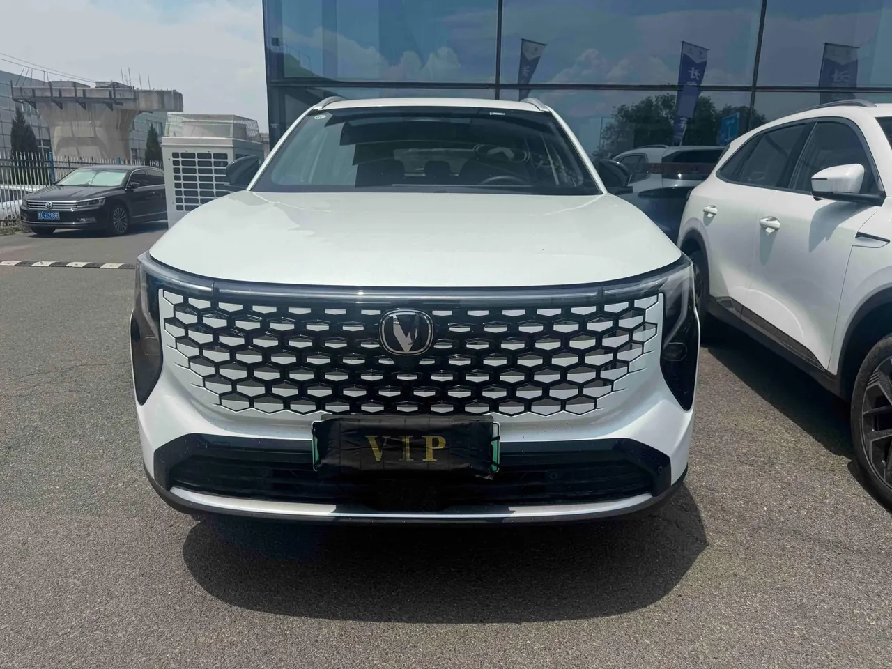 ChangAn 2026 CS55 PLUS PHEV 1.5 Stepless Smart New Blue Whale 125km Zhiyue Edition Automatic Gear 2