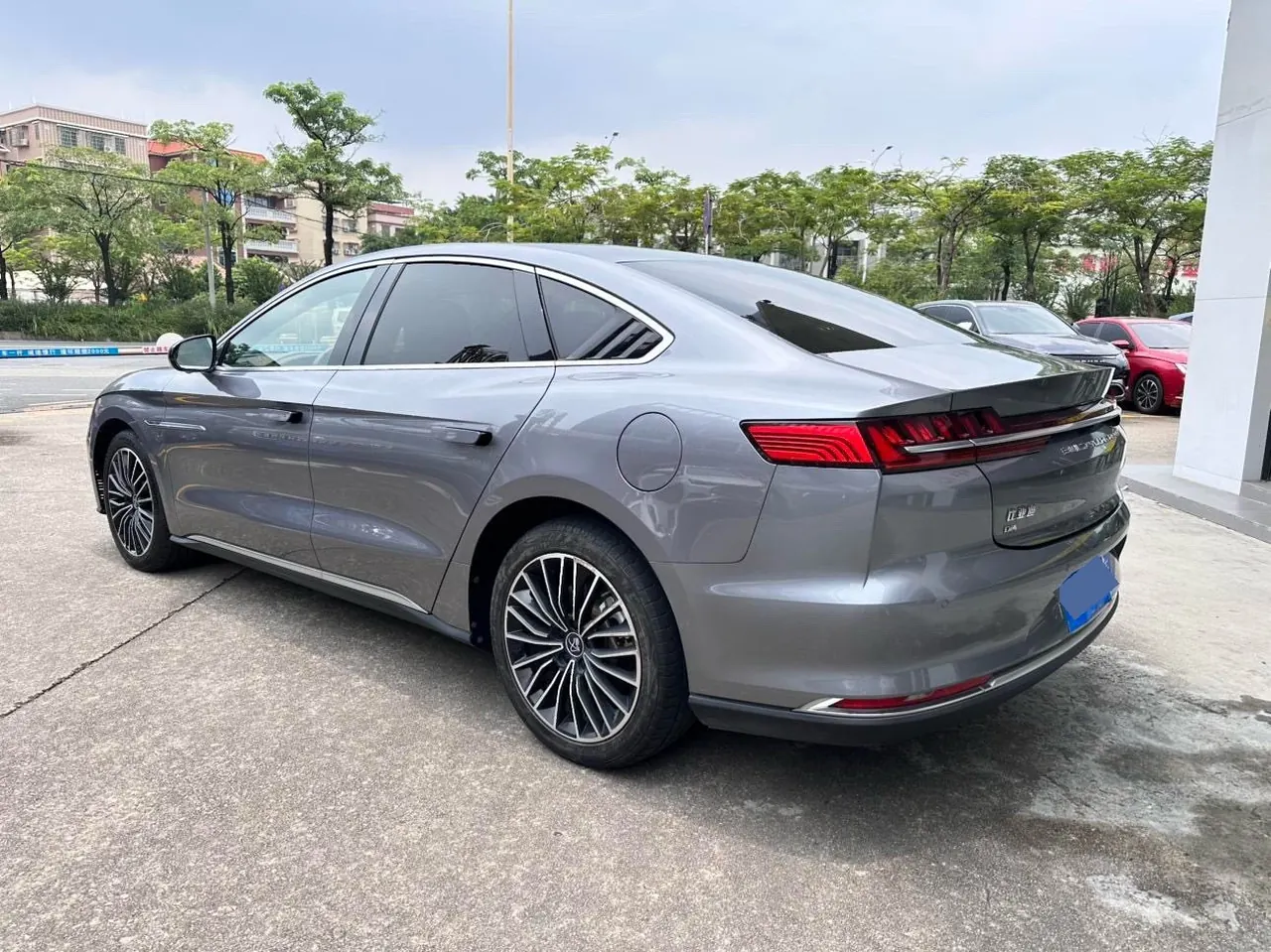BYD 2020 Han DM 2.0T 4-wheel drive performance version noble automatic gear 5