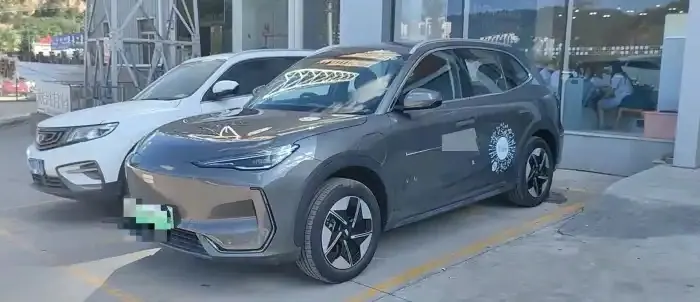 Open image lightbox: Geely Galaxy 2026 E 5 610km Discovery Edition Automatic Gear