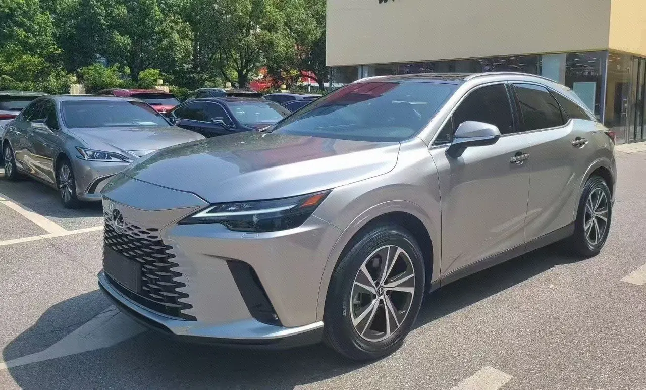 打开图片灯箱:Lexus RX (Imported) 2026 RX300 2.0T Four-wheel Drive Edition Automatic Gear