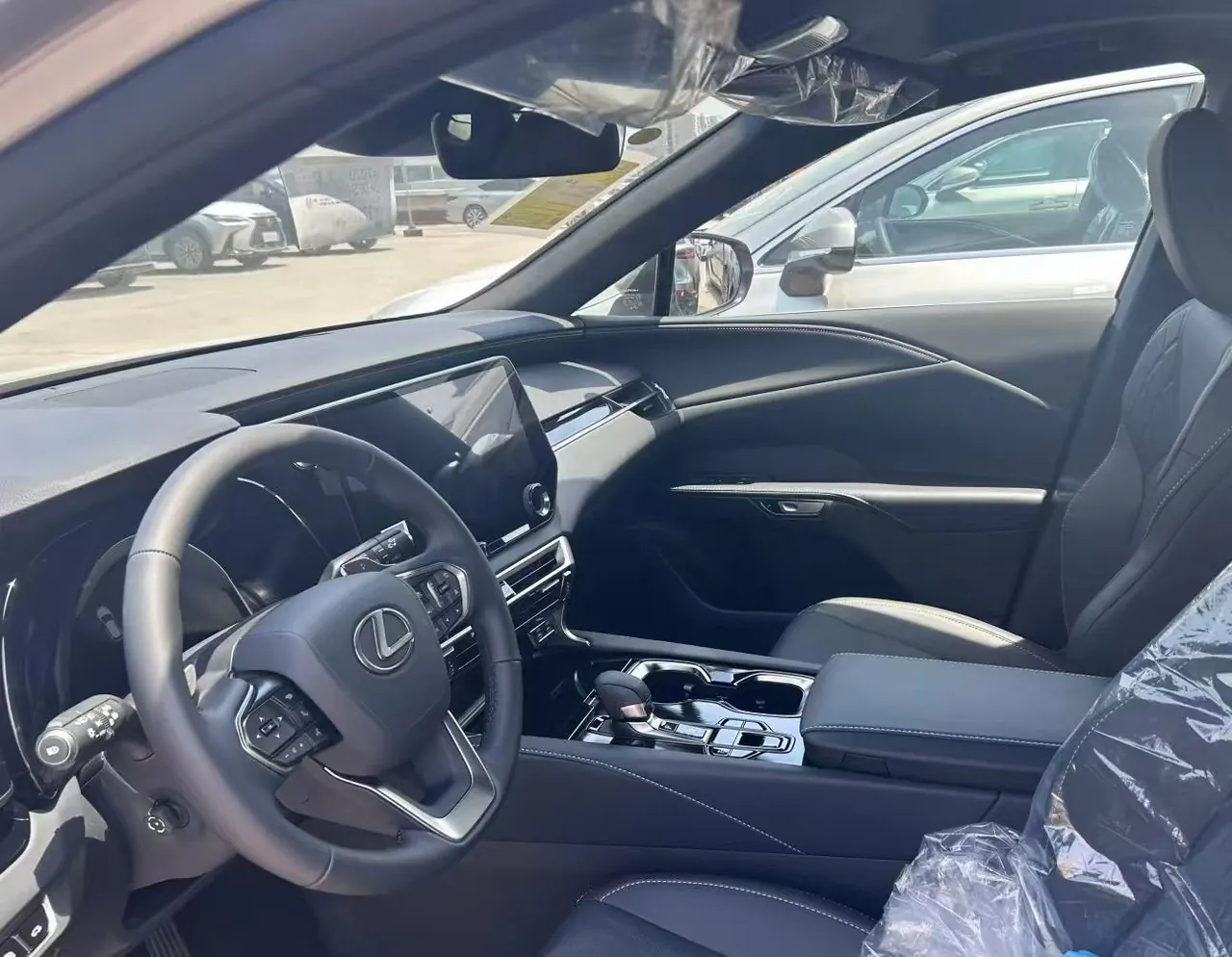 Lexus RX (Imported) 2026 RX300 2.0T Four-wheel Drive Edition Automatic Gear 4