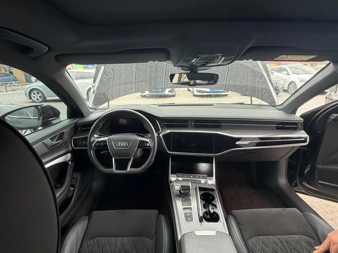 Audi 2020 A6L 48V 3.0TFSI 55TFSI Quattro enjoy dynamic automatic transmission 3